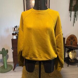 Everlane Women's Golden Crew Neck Sweater